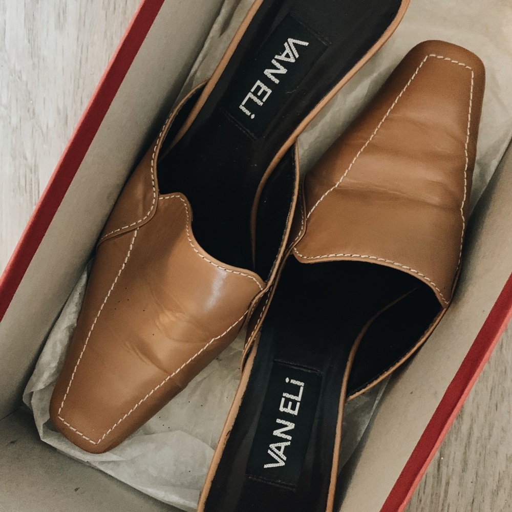 Vintage slip on Vaneli